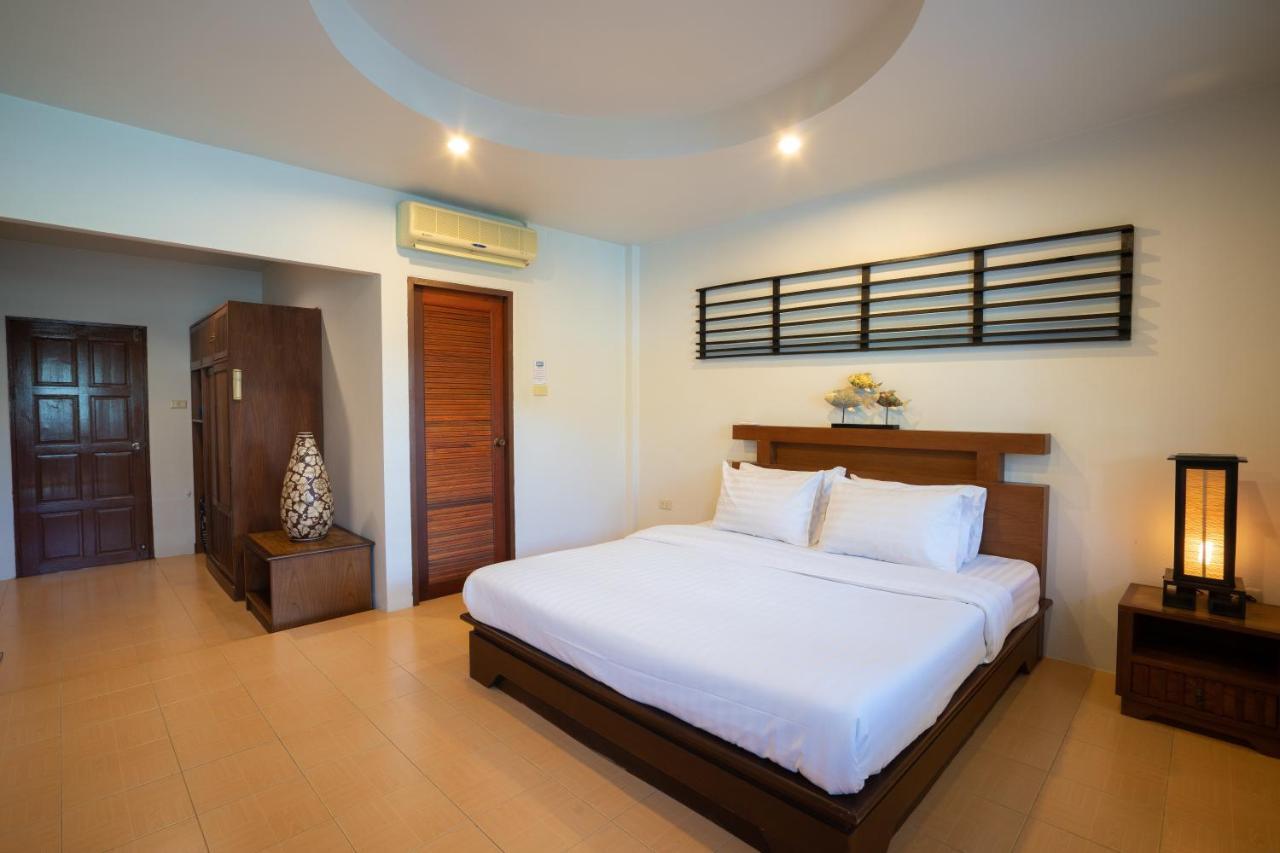 Surin House Villa ภายนอก รูปภาพ